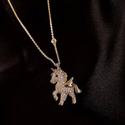 Einhorn-Anhänger mit Zirkonia in Gold
