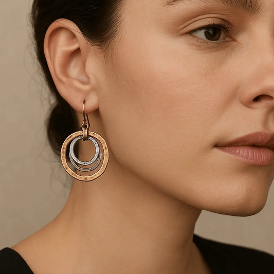 Vintage-Ohrringe aus Gold und Silber